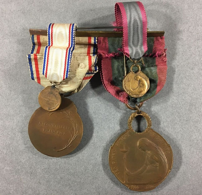 Medals reverse