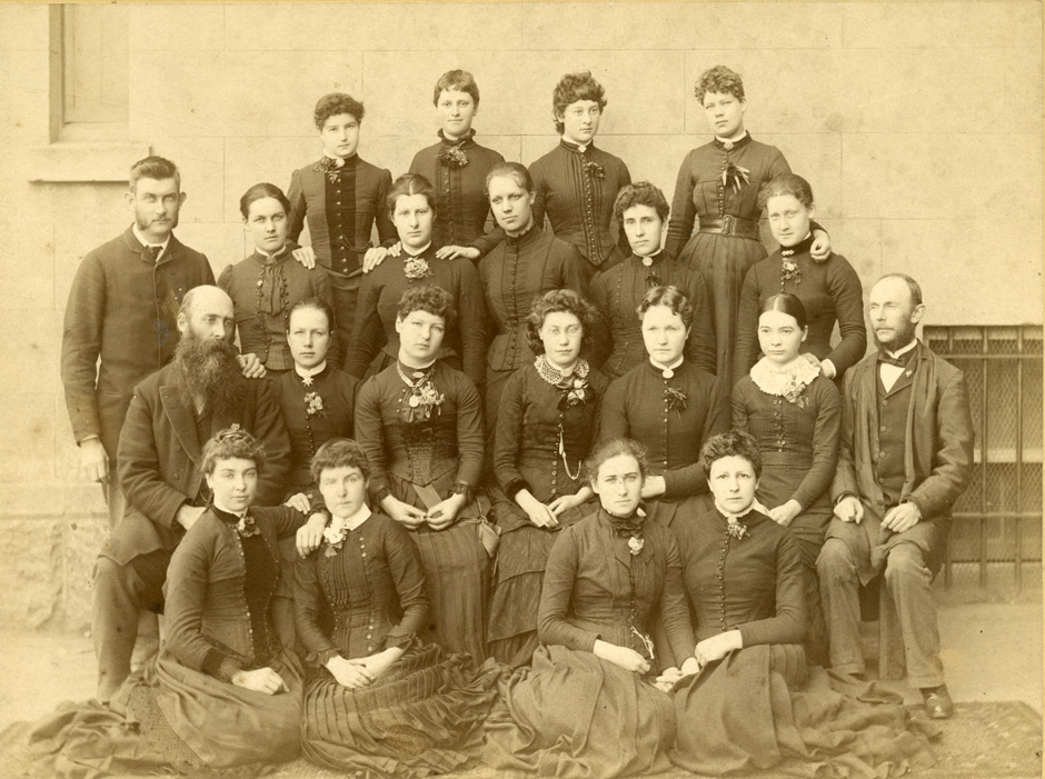 Women students and staff at Dunedin Teachers' Training College, c. 1886