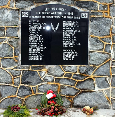 Lumsden memorial showing names