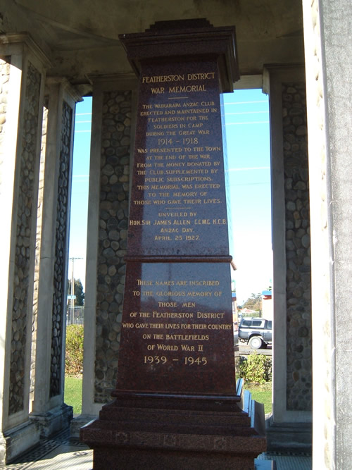 Featherston memorial names