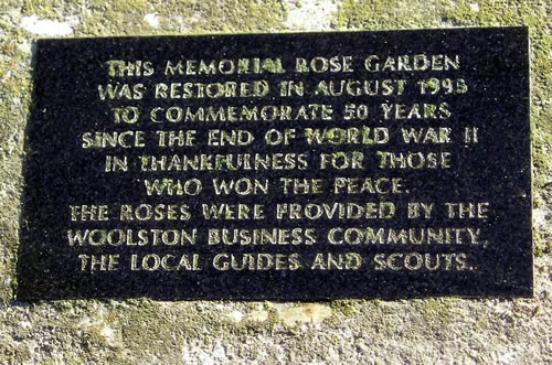 Woolston war memorial c1986