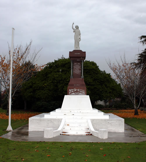 Wyndham memorial